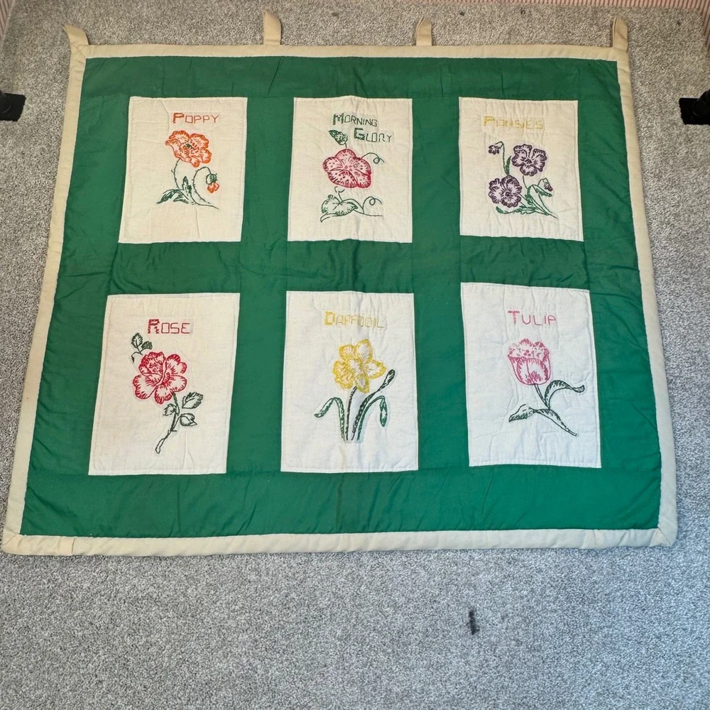 Vintage Handmade Embroidered Floral Quilt Wall Hanging Green Botanical Garden